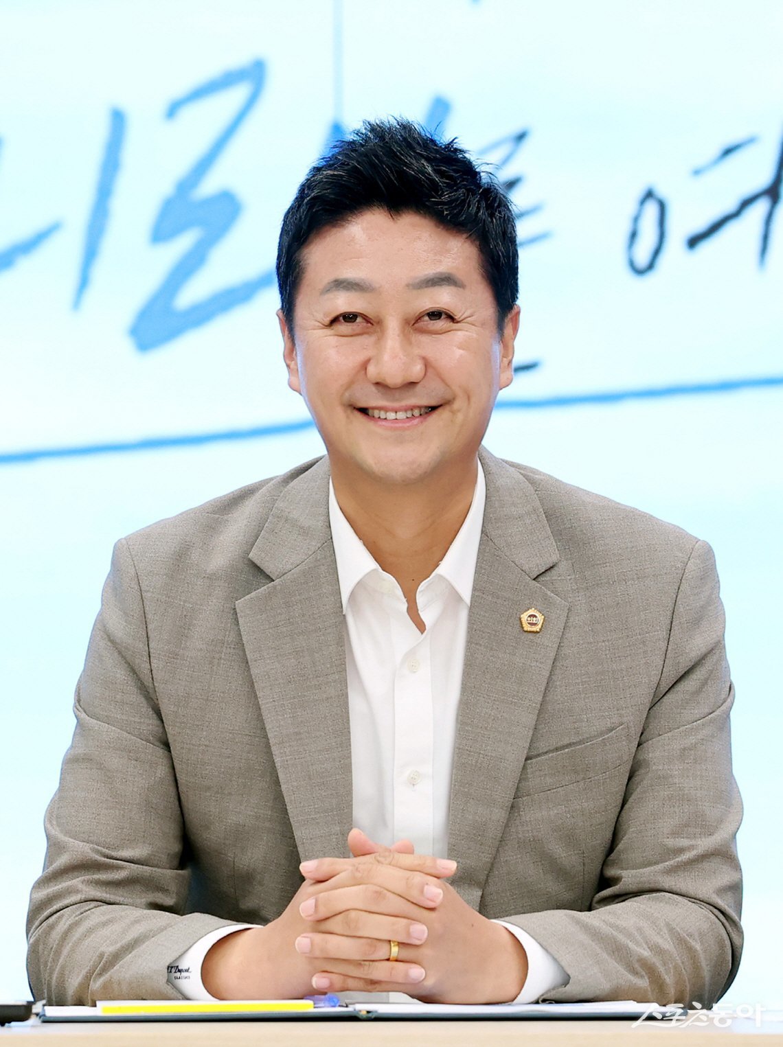 김진경 경기도의회 의장(더불어민주당, 시흥3)이 제11대 경기도의회 후반기 의장 취임 1주년을 맞아 지난 24일 “지방의회의 새 길을 내는 의회, 민생을 책임지는 의회로 남은 임기 동안 최선을 다하겠다”고 밝혔다. 사진제공｜김진경 경기도의회 의장