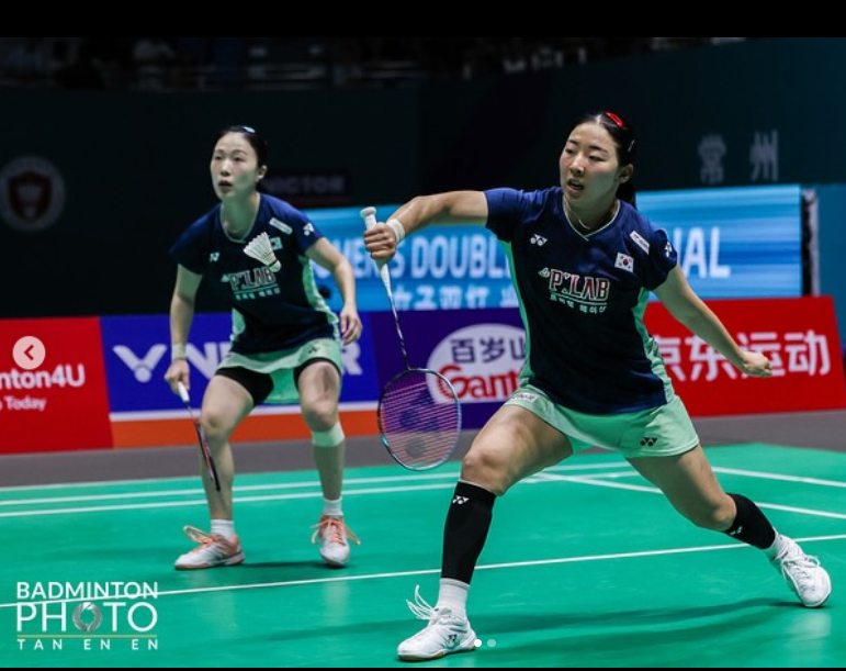 한국배드민턴대표팀 김혜정(왼쪽)-공희용은 올해 본격 결성한 뒤 승승장구하고 있다. 올해 초 세계랭킹이 65위에 그쳤지만 현재 6위까지 올랐다. 지금 기세를 2026아이치·나고야아시안게임과 2028LA올림픽으로 이어가겠다는 의지다. 사진제공│대한배드민턴협회