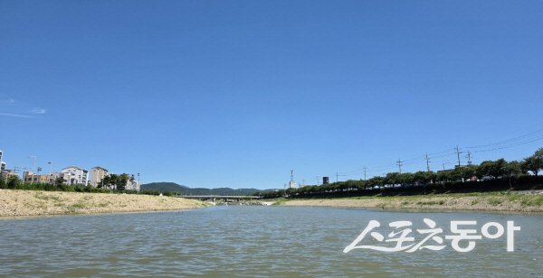 경주시 북천이 APEC 정상회의를 앞두고 생태와 문화가 어우러진 공간으로 재탄생한다. 사진제공 ㅣ 경주시