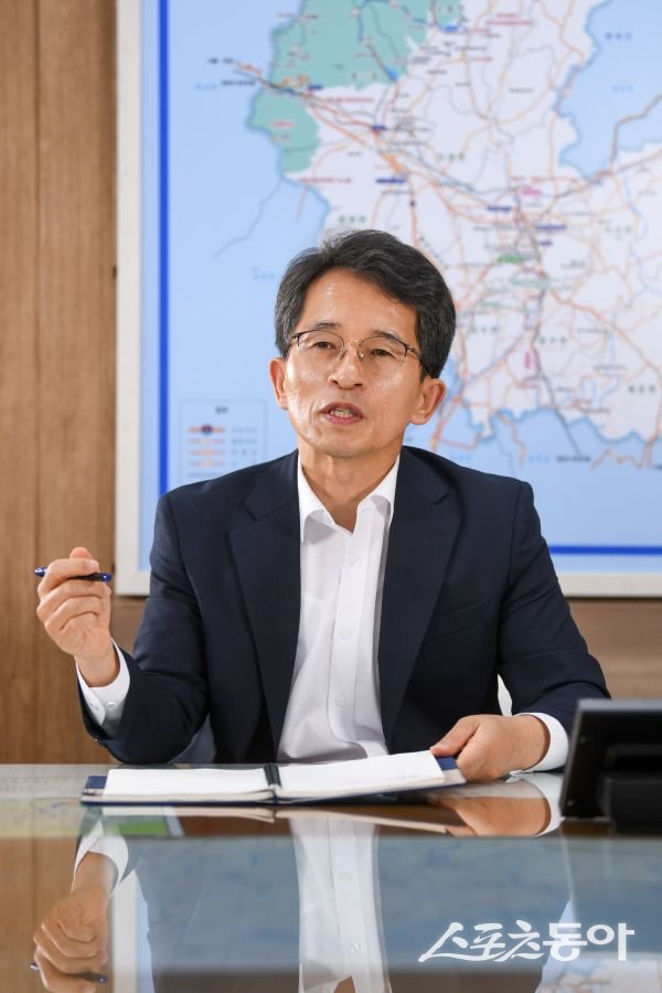 유정근 영주시장이 이야기하고 있는 모습. 사진제공ㅣ영주시