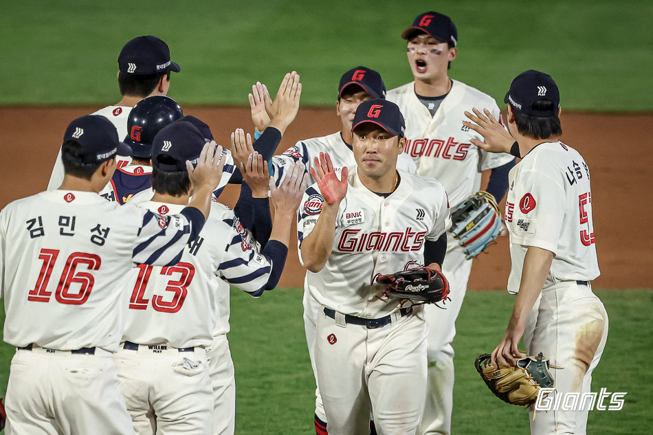 롯데 자이언츠 선수들. 사진제공|뉴시스