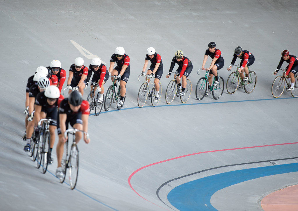 경륜훈련원에서 훈련 중인 경륜 선수 후보생들. 사진제공 | 국민체육진흥공단