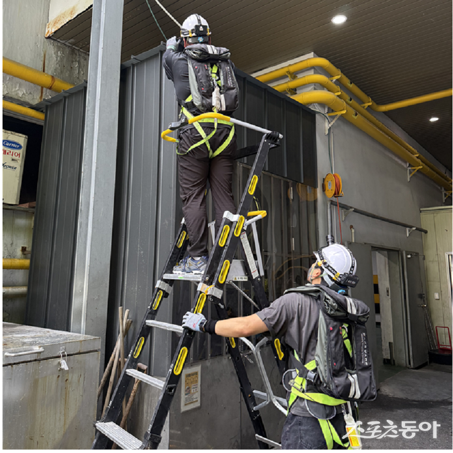 인천시설공단 가족공원사업단, 여름철 혹서기로 현장 근로자의 건강과 안전관리에 나섰다. 사진제공｜인천시설공단