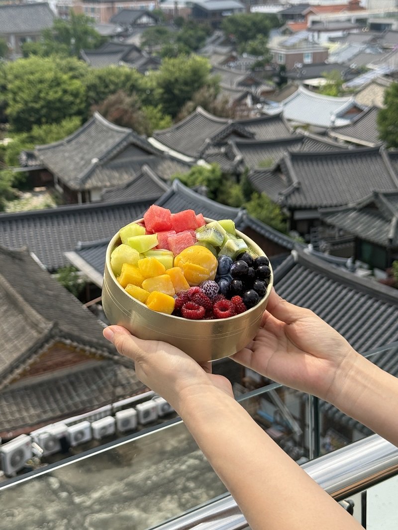 SNS에서 화제가 되고 있는 라한호텔 전주의 ‘전주 비빔빙수’