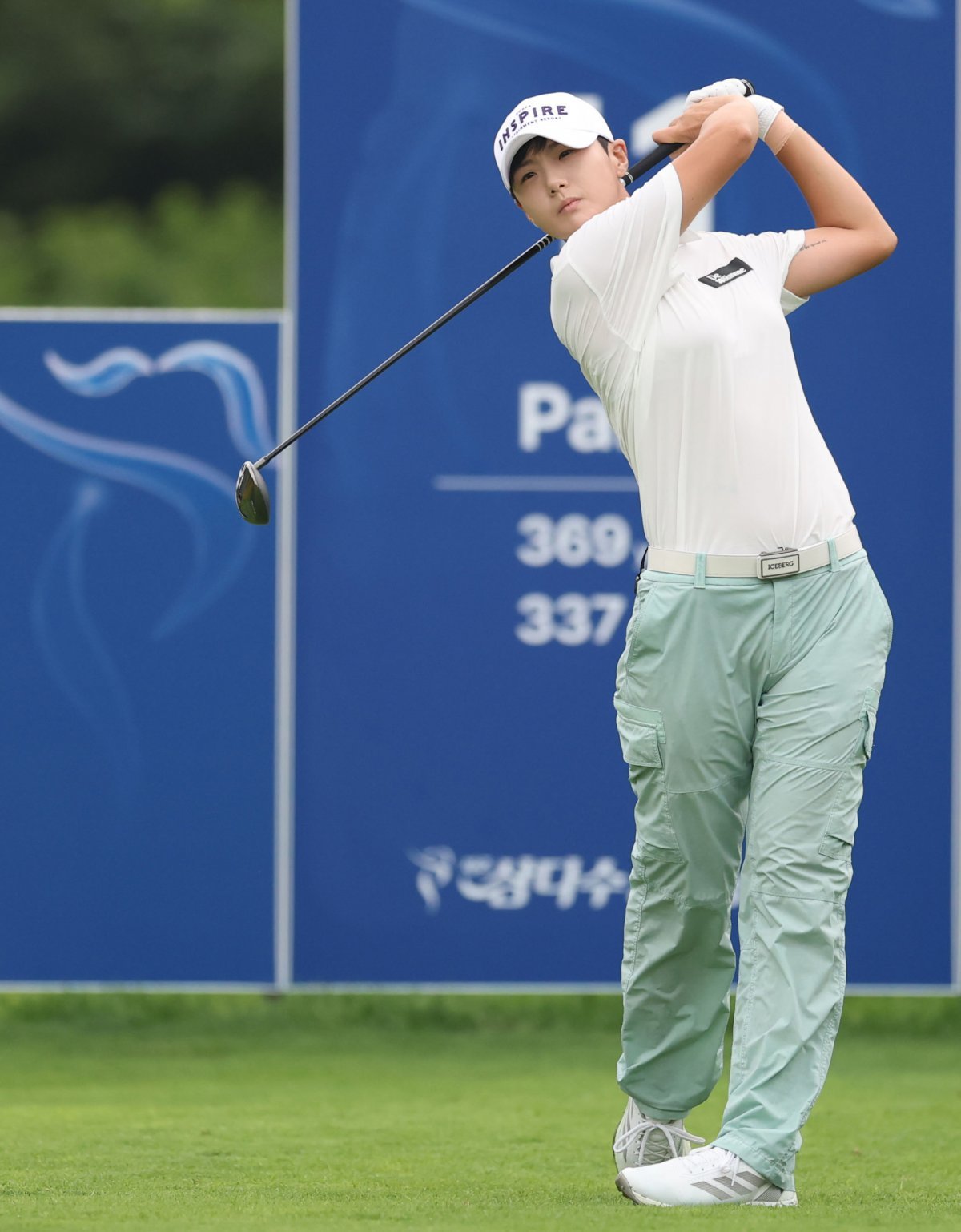 제주삼다수 마스터스 1라운드 11번 홀에서 티샷을 하고 있는 박성현. 사진제공 | KLPGA