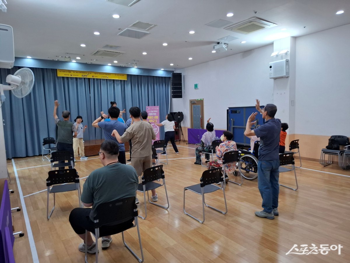 목포시장애인체육회가 장애인생활체육 활성화를 위해 앞장 서고 있다. 사진제공=목포시