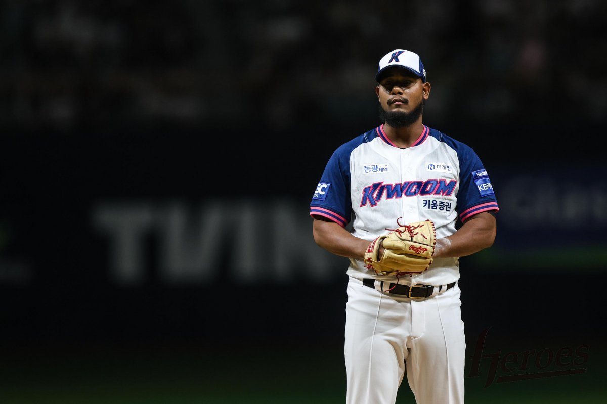 키움 메르세데스는 9일 고척 두산전에서 KBO리그 데뷔전을 치렀다. 공격적인 투구로 5.1이닝 2실점을 기록하며 산뜻한 출발을 알렸다. 사진제공|키움 히어로즈