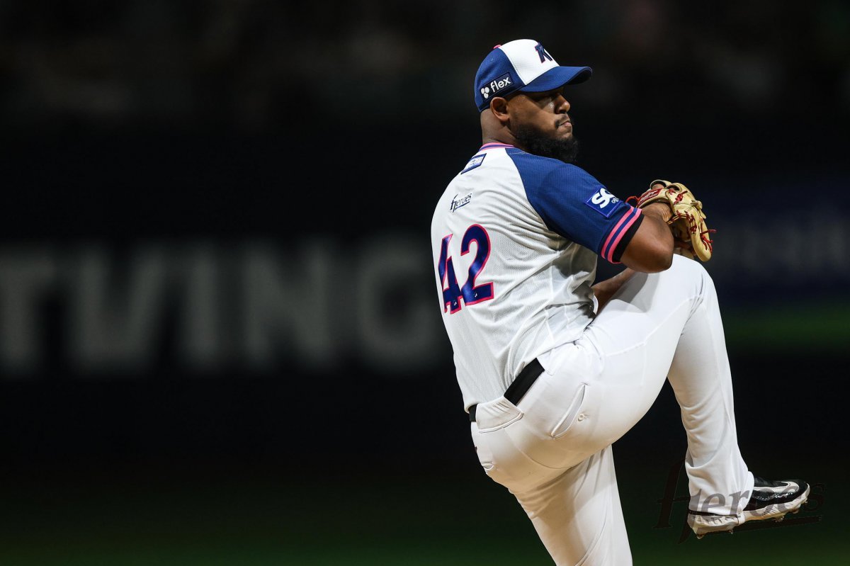 키움 메르세데스는 9일 고척 두산전에서 KBO리그 데뷔전을 치렀다. 공격적인 투구로 5.1이닝 2실점을 기록하며 산뜻한 출발을 알렸다. 사진제공|키움 히어로즈