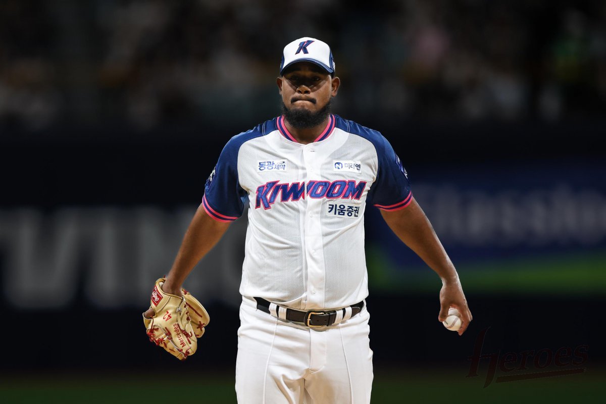 키움 메르세데스는 9일 고척 두산전에서 KBO리그 데뷔전을 치렀다. 공격적인 투구로 5.1이닝 2실점을 기록하며 산뜻한 출발을 알렸다. 사진제공|키움 히어로즈