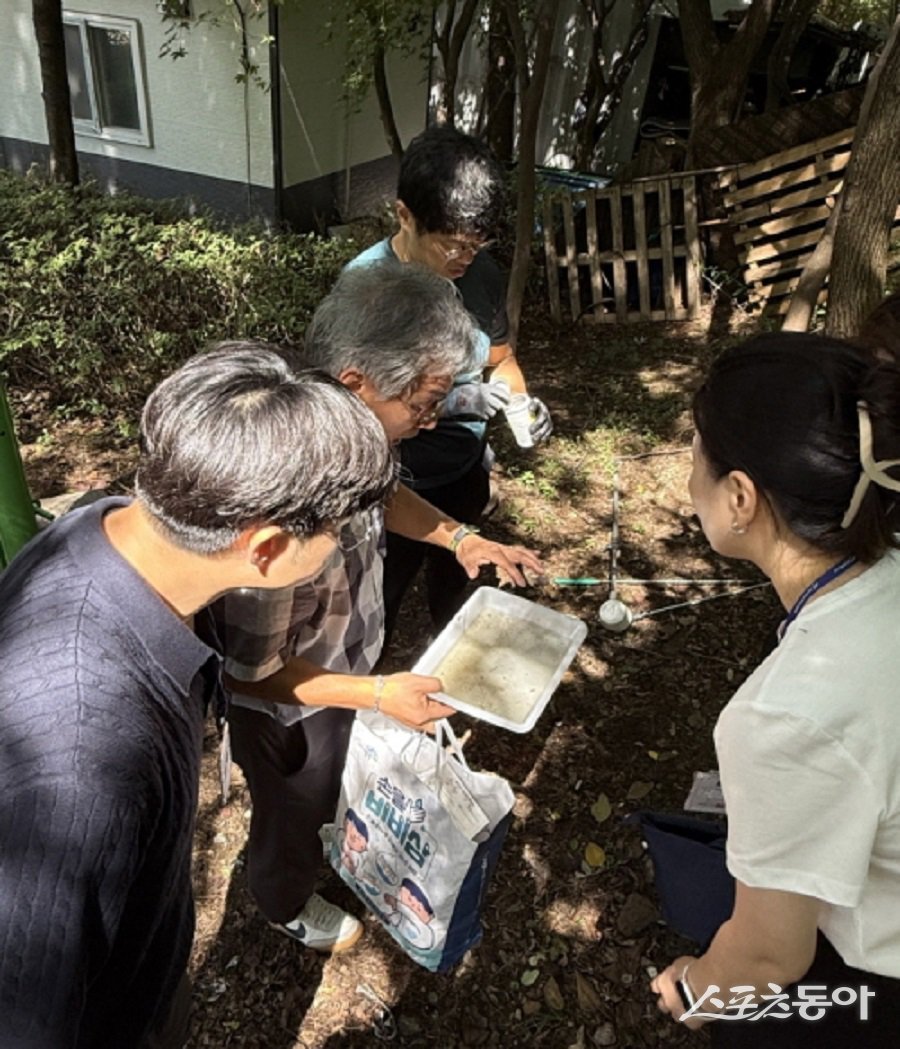 인천 서구, 불로대곡동 행정복지센터 주변에 근거중심 감염병 매개모기 방제 현장 컨설팅을 진행했다. 사진제공|인천 서구청