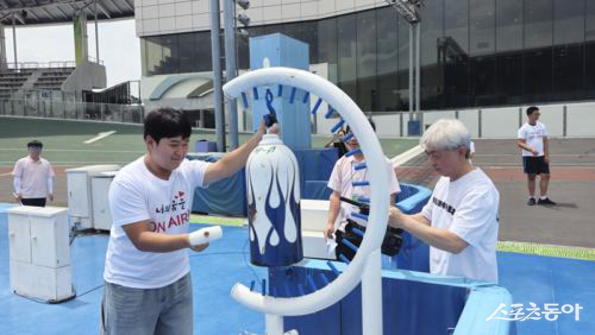 ‘꿈담기 진로체험’ 프로그램을 통해 현장실습을 하고있는 장면. (사진제공=부산시설공단)