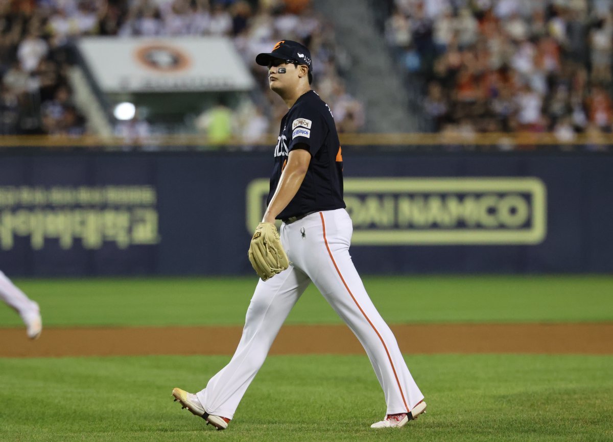 한화 김서현은 후반기 9경기에서는 1패1홀드3세이브 ERA 9.72로 흔들리고 있다. 팀은 7일 LG에 리드 선두를 내줬다.|뉴시스