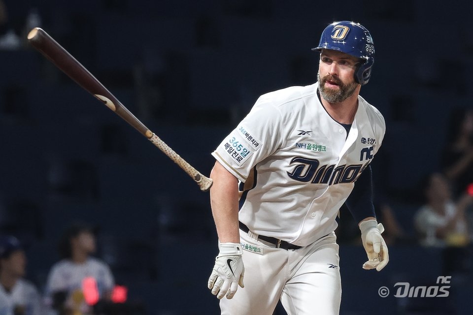 NC 데이비슨은 갈비뼈 부상에서 돌아와 8월 치른 8경기에서 홈런 5개를 터트리며 치열한 순위 싸움에 보탬이 되고 있다. 사진제공｜NC 다이노스