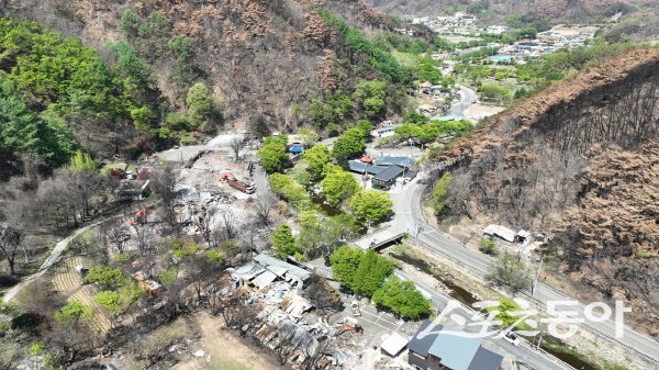 지난 3월 발생한 대형 산불로 상권 기능이 사실상 마비된 청송 달기약수탕. 사진제공 ㅣ 경북도