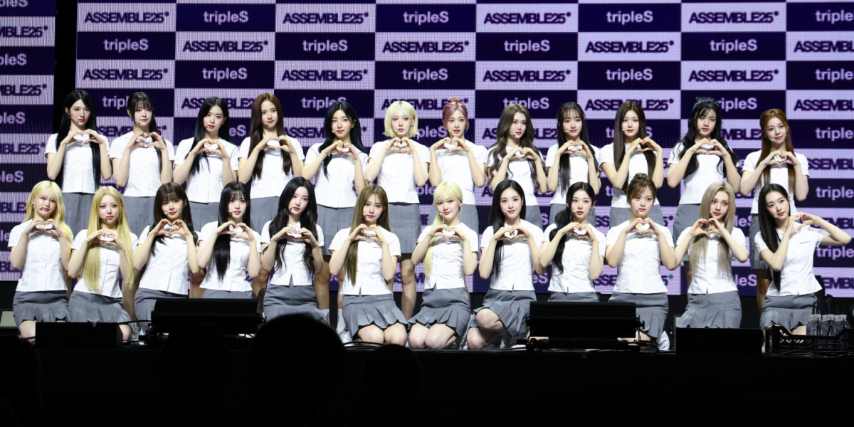 트리플에스는 24인 완전체와 팬 투표로 결정되는 유닛 활동을 병행하며 ‘참여형 아이돌’이라는 새로운 제작 방식을 성공적으로 정착시켰다. 2023년 데뷔 이후 ‘어셈블24’와 ‘어셈블25’를 연달아 발표했고, ‘걸스 네버 다이’와 ‘깨어’를 히트시키며 케이팝에 새로운 패러다임을 제시했다. 사진제공|모드하우스
