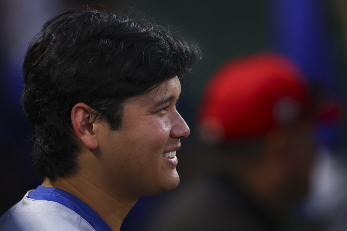 다저스 오타니는 12일(한국시간) 에인절스와 원정경기에서 시즌 42호 홈런을 터트렸다. 그는 이 홈런을 NL 홈런 선두로 올라섰다. LA(미 캘리포니아주)|AP뉴시스