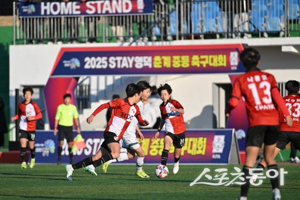 2025 STAY 영덕 추계 중등 축구대회가 27일까지 14일간 영덕군 일원에서 개최된다. 사진제공 ㅣ 영덕군