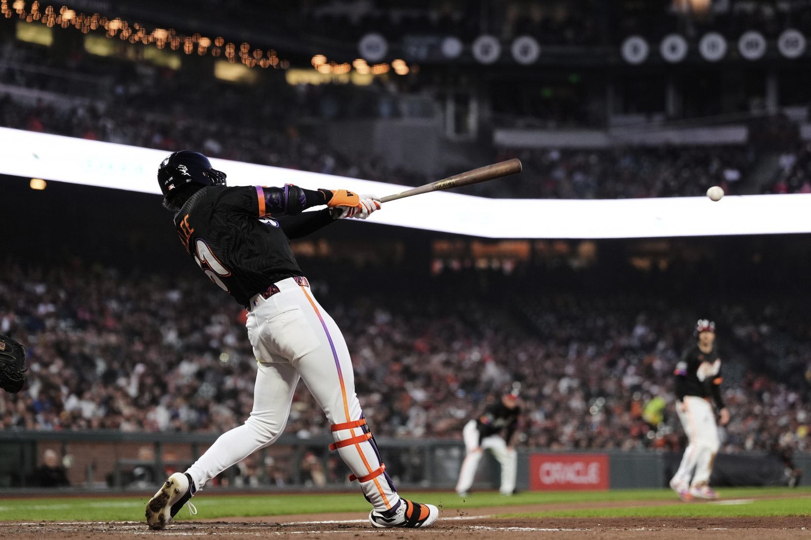 샌프란시스코 이정후는 17일(한국시간) 오라클파크에서 열린 ‘2025 메이저리그(MLB)’ 탬파베이전에서 5번타자 중견수로 선발출전해 4타수 2안타 1도루를 기록했다.|AP뉴시스