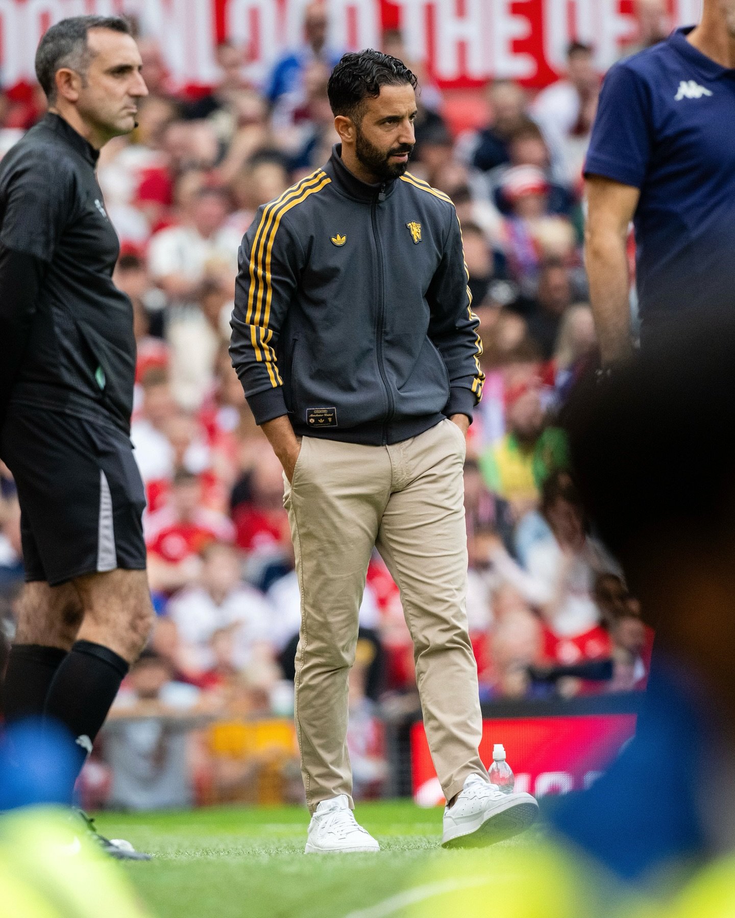 맨유 후벵 아모림 감독은 18일(한국시간) 아스널에 0-1로 패한 뒤 “오늘 우리는 EPL 어떤 팀과도 싸워 이길 수 있다는 것을 증명했다. 특히 아스널 같은 강팀을 상대로도 충분히 우위에 설 수 있었다. 결과는 아쉽지만 선수들의 투지와 경기력에 자부심을 느낀다”고 말했다. 사진출처｜맨체스터 유나이티드 페이스북