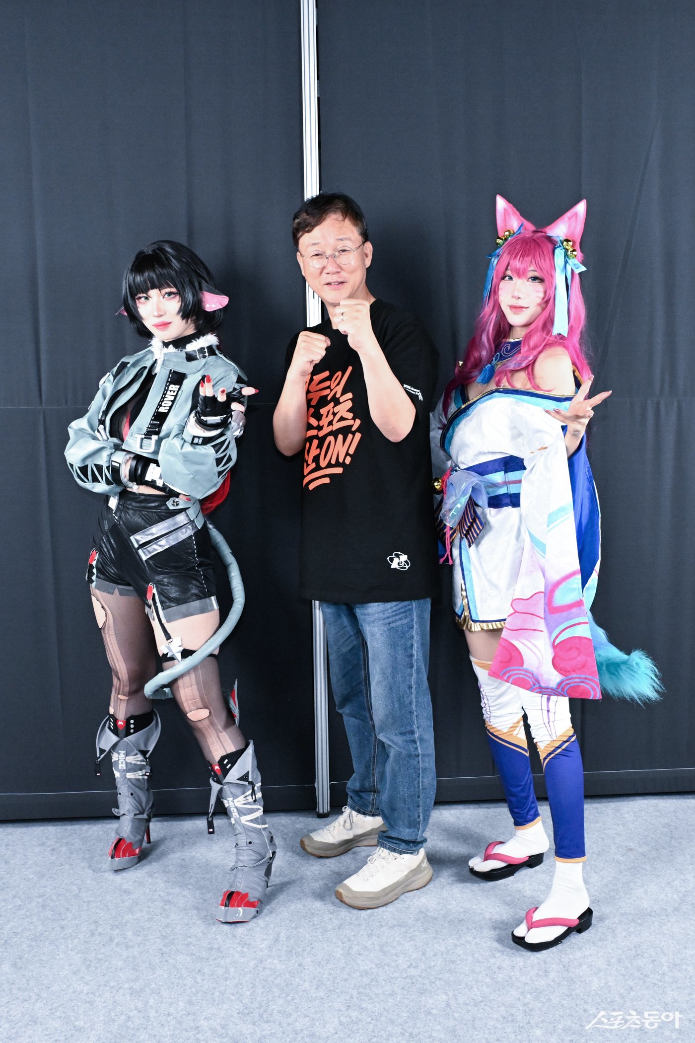 안산시(시장 이민근)는 지난 15일부터 16일까지 광복절 연휴 이틀간 안산문화광장과 광덕대로 일원에서 열린 ‘안산서머페스타 2025’가 시민과 관광객 10만여 명의 참여 속에 안전하게 마무리됐다. 사진제공|안산시