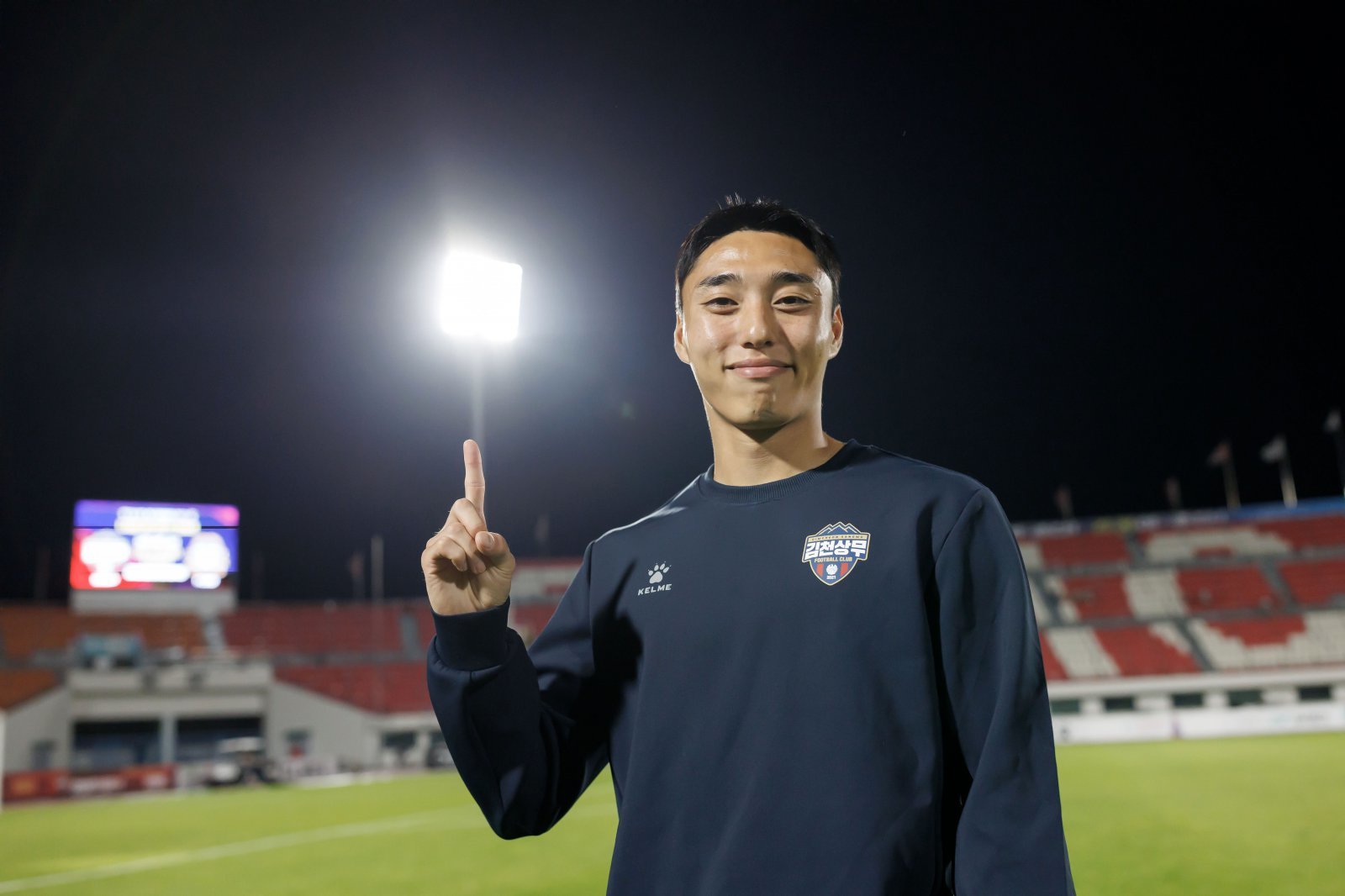 이동준은 17일 서울과 홈경기에서 팀의 5번째 골을 성공시키며 6-2 대승에 기여했다. 9일 강원과 원정경기 도중 아내가 아들을 출산해 아빠가 된 그는 새로운 동기부여로 축구인생 2막을 준비한다. 사진제공｜한국프로축구연맹