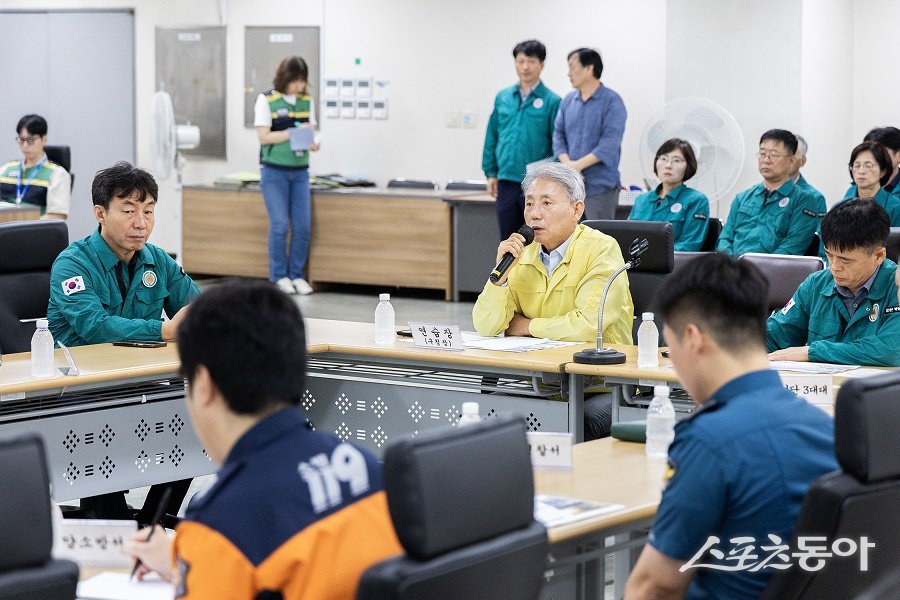 인천 계양구, 2025년 을지연습 최초 상황보고 및 전시 주요 현안과제 보고회를 진행했다. 사진제공|인천 계양구청