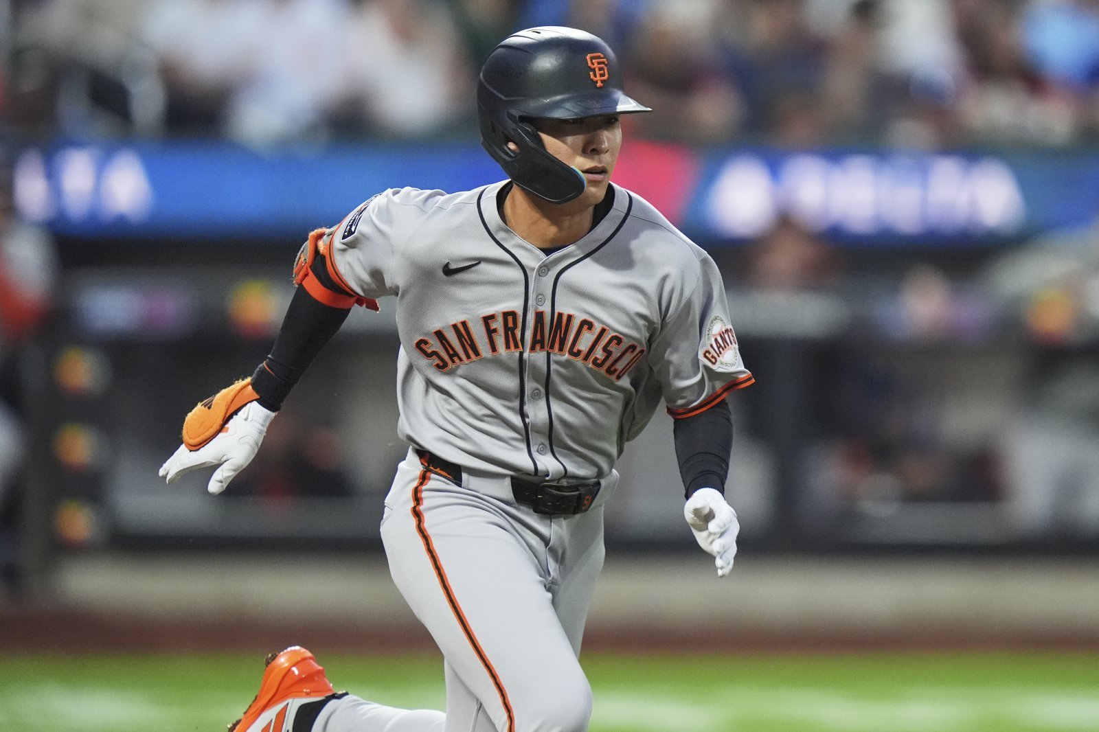 샌프란시스코 이정후는 19일(한국시간) 펫코파크에서 열린 ‘2025 MLB’ 샌디에이고전에서 6번타자 중견수로 선발출전해 4타수 1안타를 기록했다. 그는 8월 뜨거운 타격감을 이어가고 있다.｜AP뉴시스