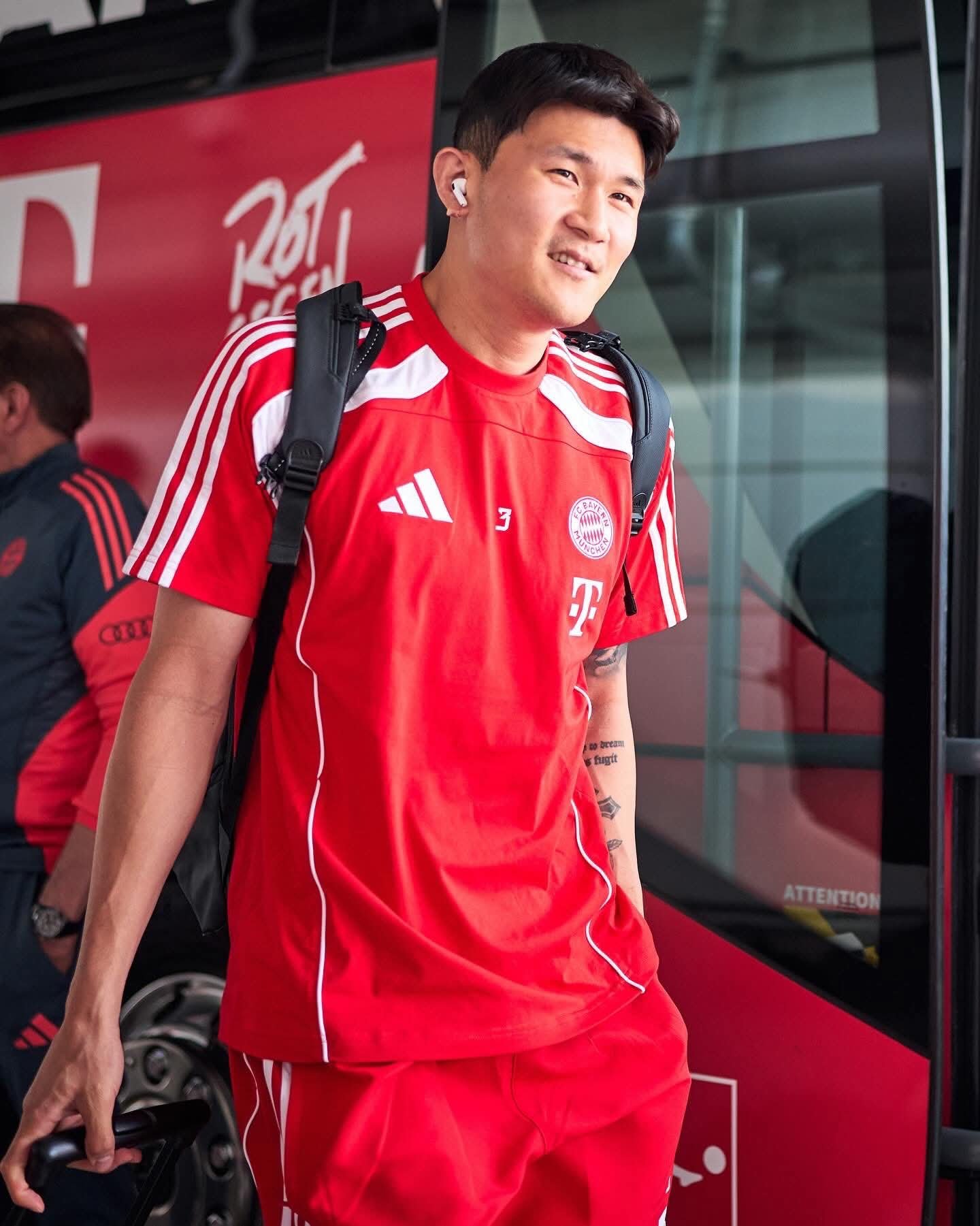 김민재는 17일(한국시간) 슈투트가르트와 슈퍼컵에서 벤치에서 출발해 후반 35분 교체 투입됐다. 지난 시즌