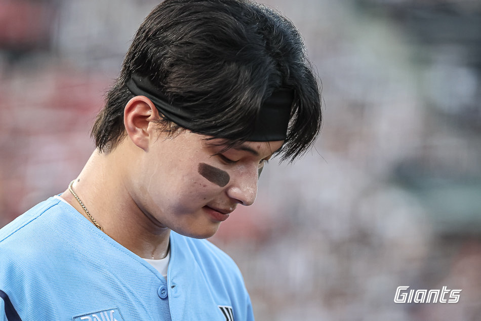 롯데 윤동희는 20일 잠실 LG와 원정경기를 앞두고 1군 엔트리에서 빠졌다. 그는 왼쪽 햄스트링 부상의 여파가 있는 듯 100%의 몸 상태가 아니다. 사진제공｜롯데 자이언츠