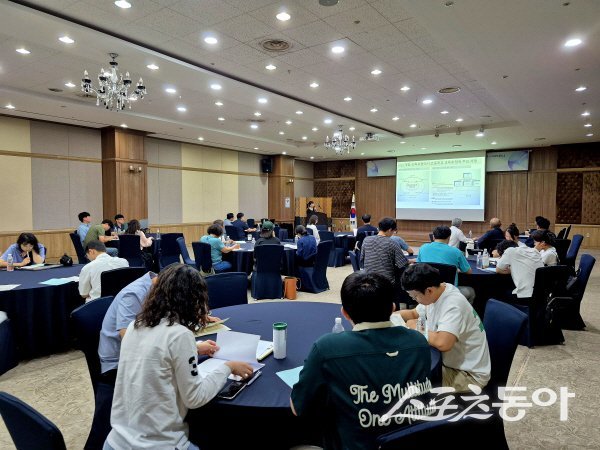 경북교육청이  ‘교육감 승인 과목 개발 역량 강화 연수’를 진행하고 있다. 사진제공 ㅣ 경북교육청