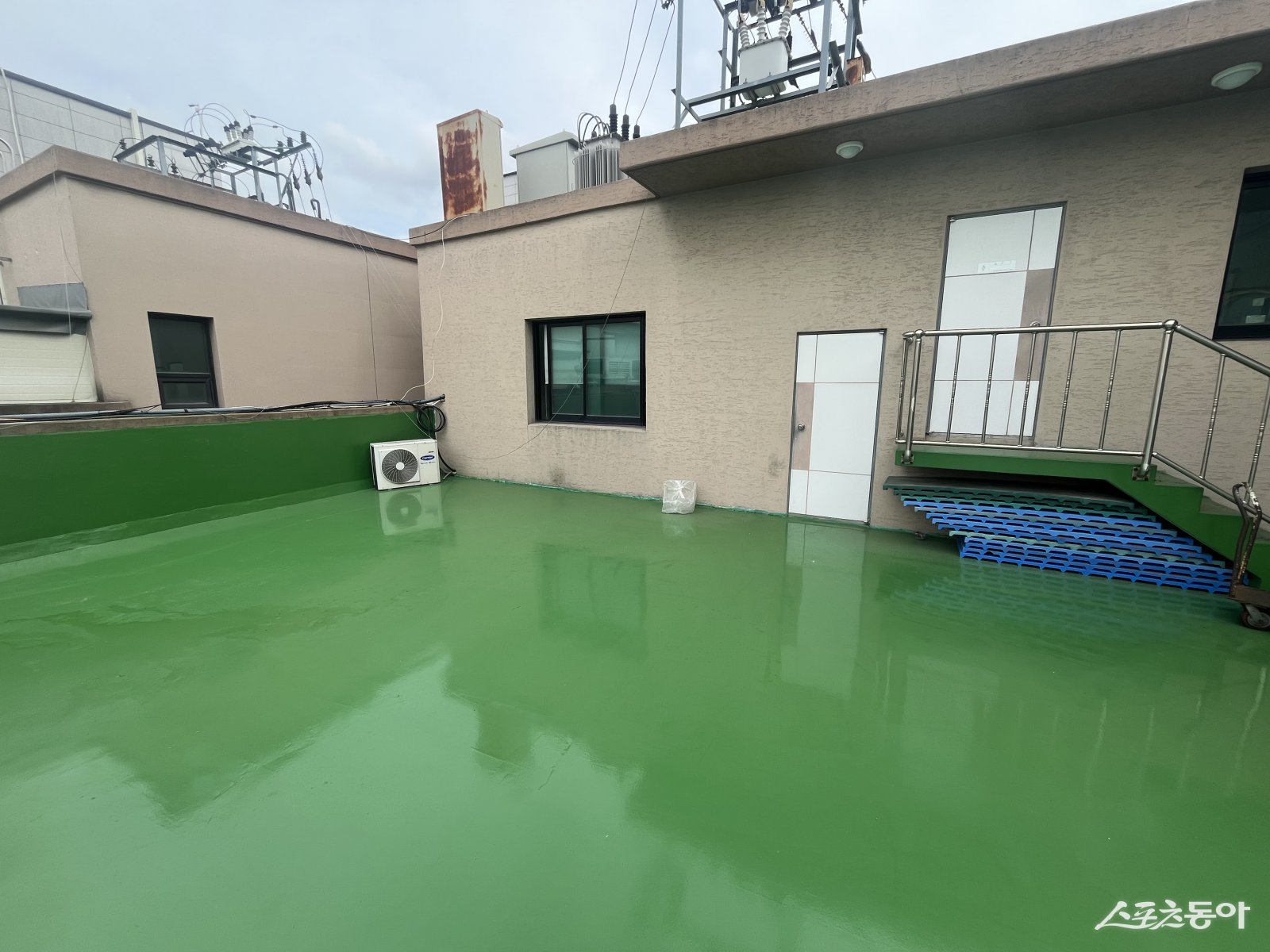 부천시(시장 박종대)는 8월 25일부터 9월 24일까지 관내 중소 제조업체를 대상으로 ‘2026년 기업환경 개선사업’ 참여 기업을 모집한다(기업환경 개선사업 지원 후 모습). 사진제공|부천시