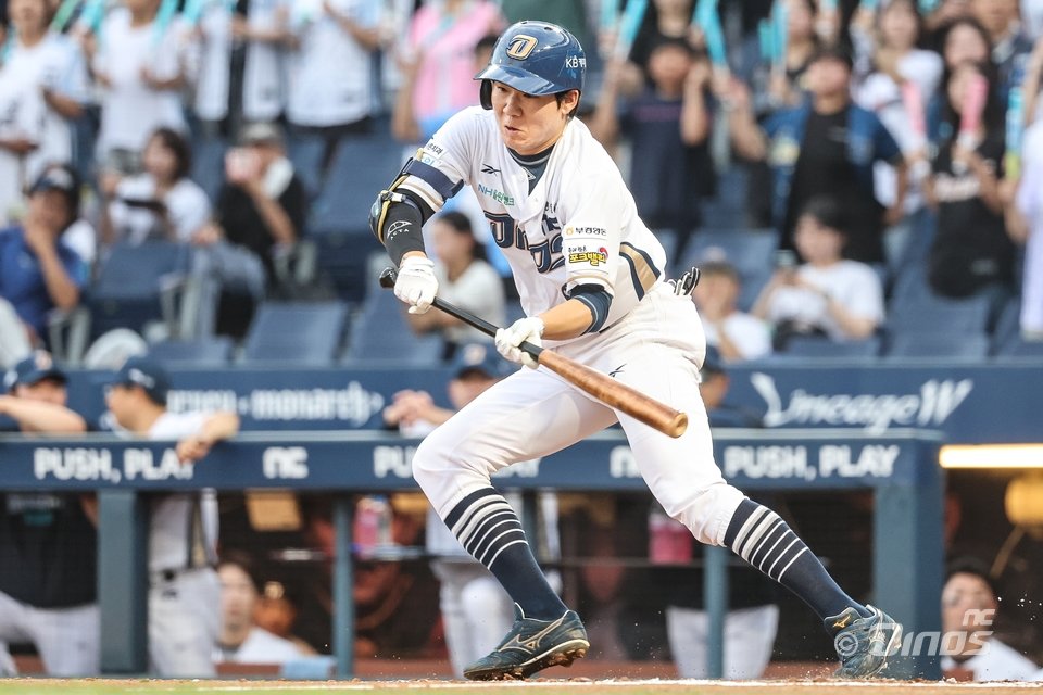 NC 박민우는 후반기 득점권 상황에서 부담감을 느끼고 있다. 그는 재밌게 야구하며 팀의 가을야구 경쟁에 힘을 보탤 것을 약속했다. 사진제공|NC 다이노스