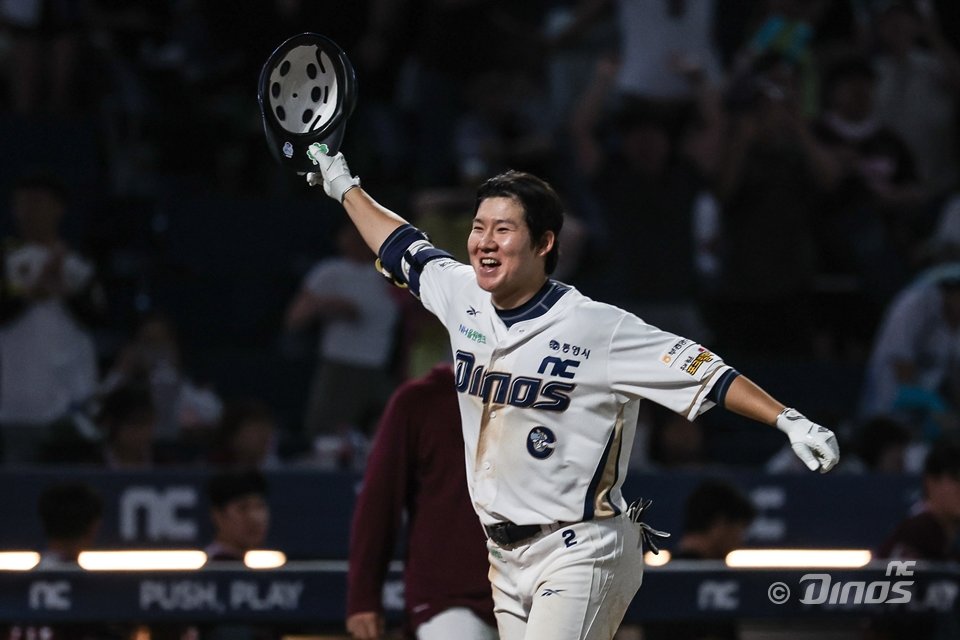 NC 박민우는 후반기 득점권 상황에서 부담감을 느끼고 있다. 그는 재밌게 야구하며 팀의 가을야구 경쟁에 힘을 보탤 것을 약속했다. 사진제공|NC 다이노스