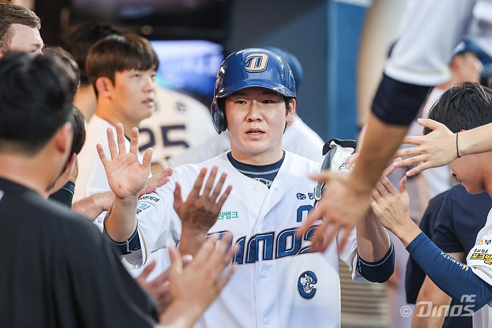 NC 박민우는 후반기 득점권 상황에서 부담감을 느끼고 있다. 그는 재밌게 야구하며 팀의 가을야구 경쟁에 힘을 보탤 것을 약속했다. 사진제공|NC 다이노스