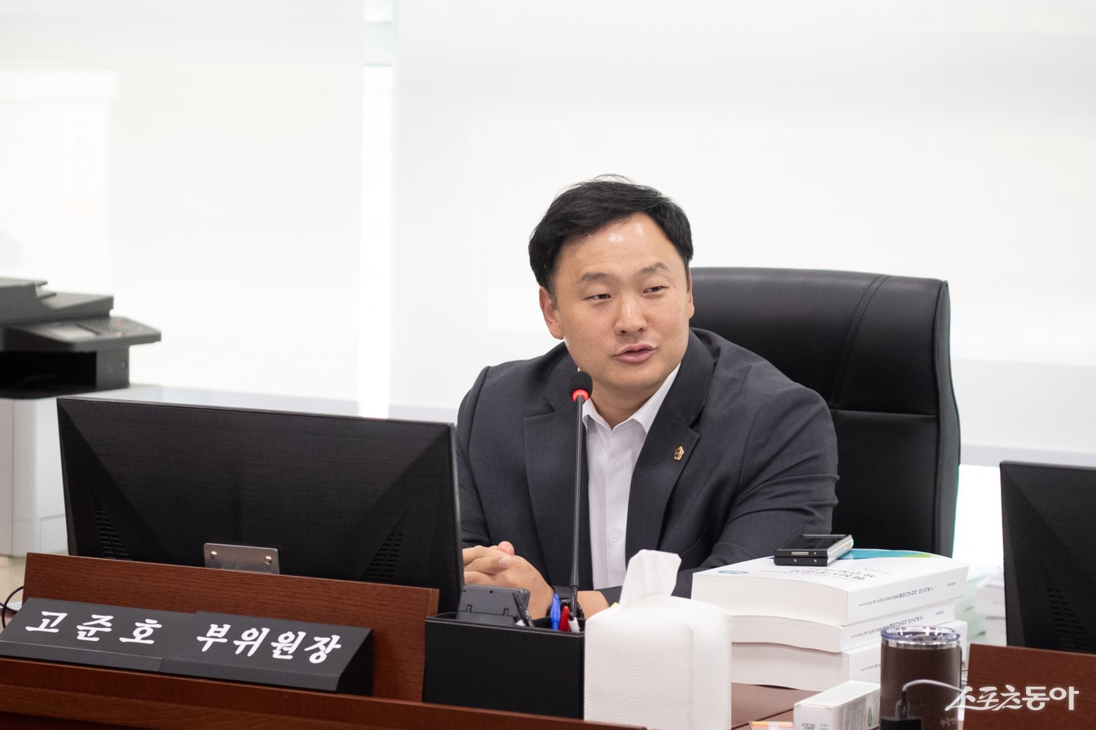 경기도의회 고준호 의원(국민의힘, 파주1)은 26일 “김동연 지사의 ‘달달버스 민생경제 현장투어’는 달달한 민생은커녕, 도민에게 쓴맛만 남기는 정치 이벤트에 불과하다”며 강도 높게 비판했다. 사진제공|고준호 의원(국민의힘, 파주1)