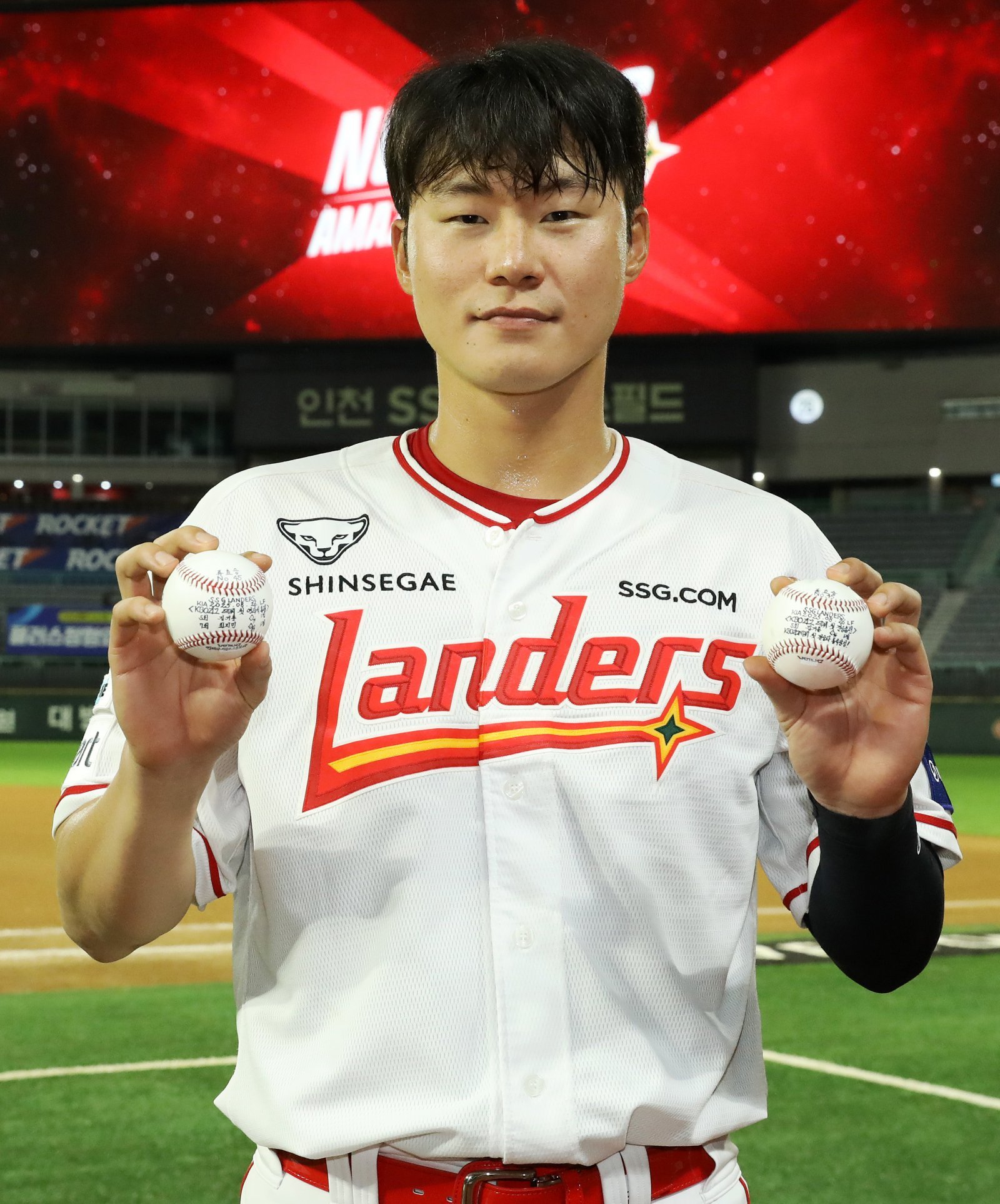 SSG 류효승은 26일 인천 KIA와 홈경기에서 생애 첫 멀티홈런을 터트렸다. 그는 팀의 거포 유망주로 많은 기대를 받고 있다. 사진제공|SSG 랜더스