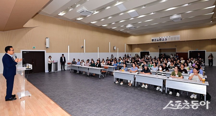 인천 연수구, ‘2025년 제3기 연수여성대학’ 입학식이 진행됐다. 사진제공｜인천 연수구청