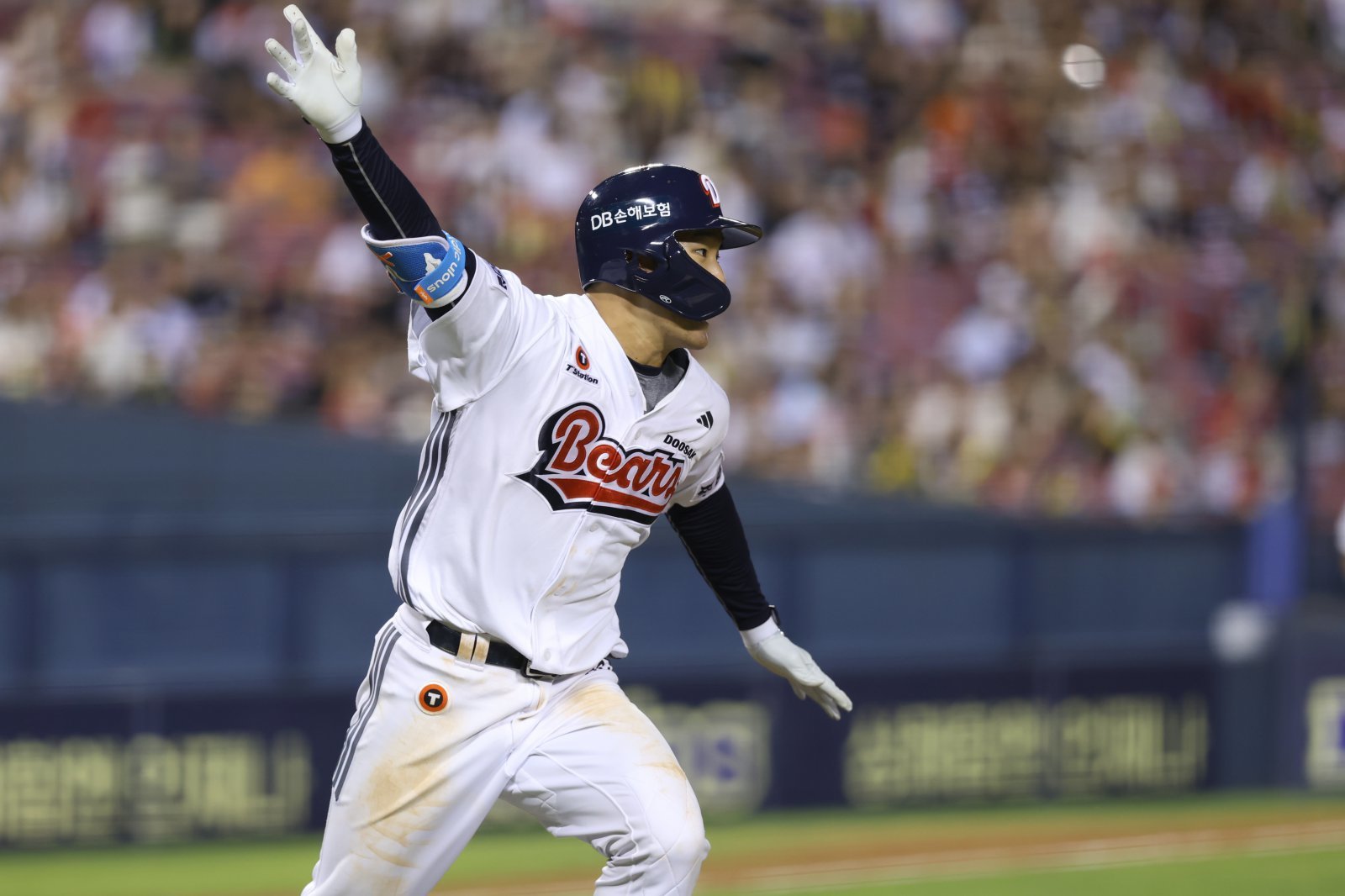 두산 안재석은 28일 잠실 삼성과 홈경기에서 1번 지명타자로 선발출전해 끝내기 안타를 터트리며 팀 5연패를 끊어냈다. 사진제공｜두산 베어스