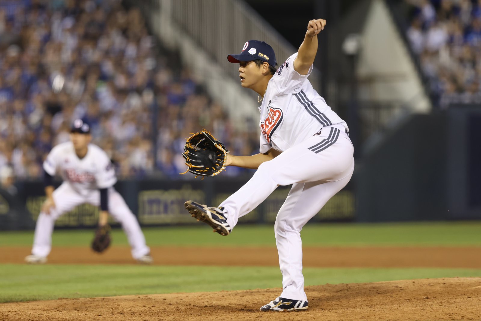 두산 이병헌은 28일 잠실 삼성전에서 구원등판해 1.2이닝 무실점을 기록했다. 그는 56일 만에 1군 등판에서 깔끔한 투구를 펼치며 남은 시즌을 기대하게 했다. 사진제공|두산 베어스