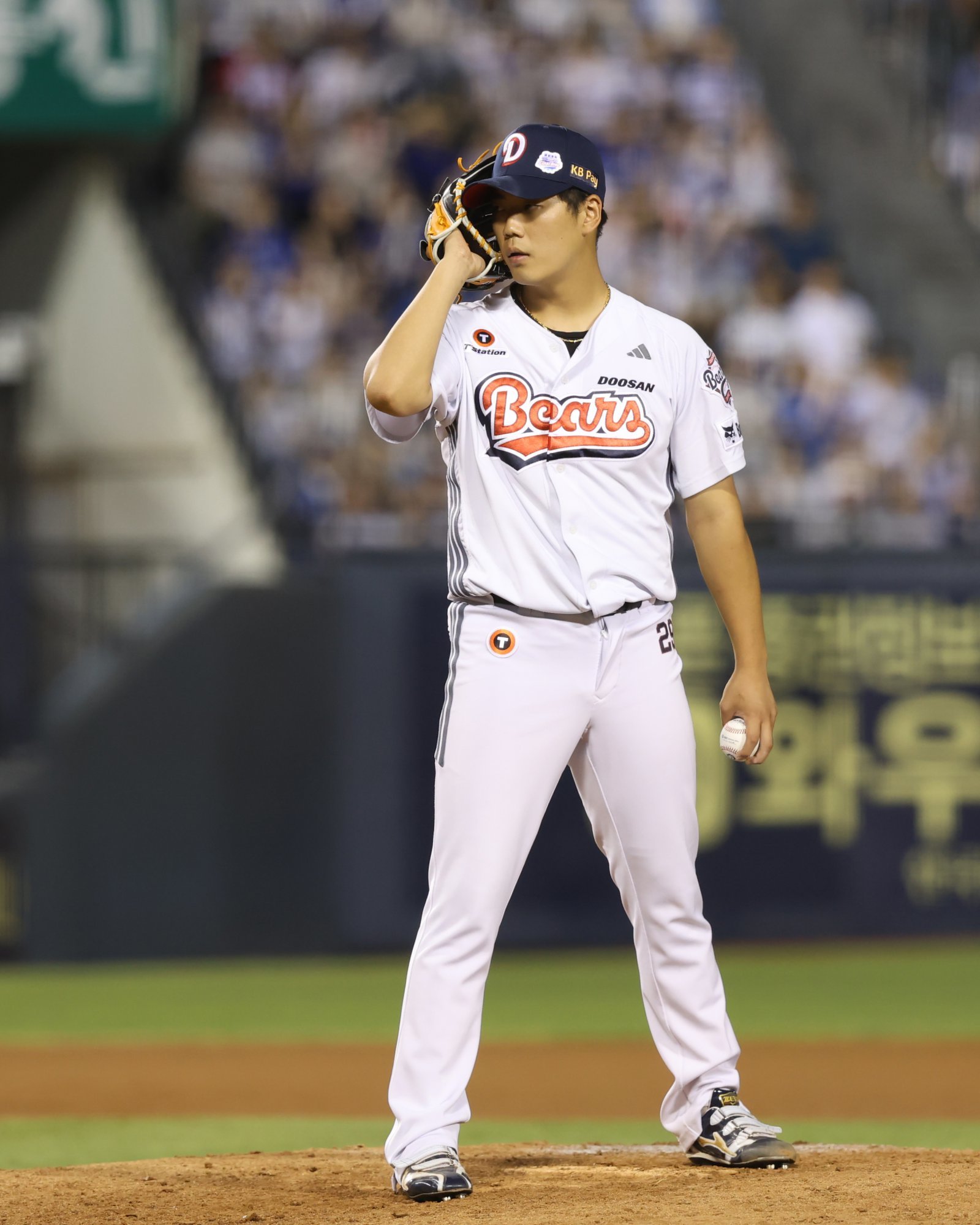 두산 이병헌은 28일 잠실 삼성전에서 구원등판해 1.2이닝 무실점을 기록했다. 그는 56일 만에 1군 등판에서 깔끔한 투구를 펼치며 남은 시즌을 기대하게 했다. 사진제공|두산 베어스