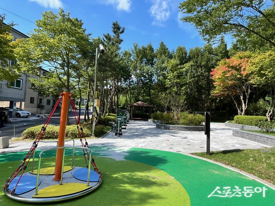 인천 중구, 안전하고 쾌적한 공원 이용 위해 ‘노후어린이공원 리모델링 사업’을 추진했다. 사진제공｜인천 중구청