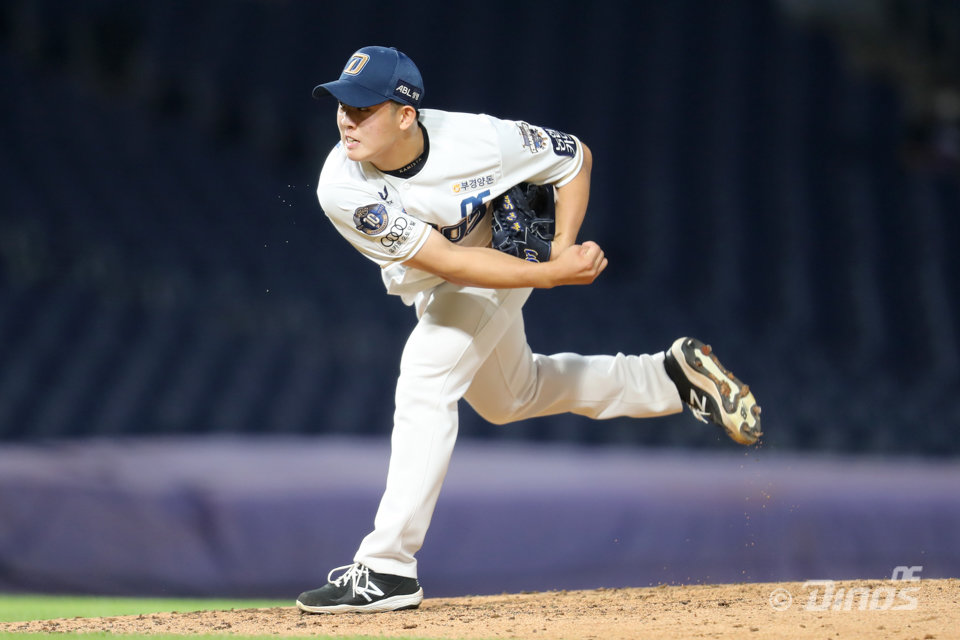 NC 안인산의 투수 시절. 그는 1차 지명 후보로 떠오를 만큼 많은 기대를 받던 유망주였다. 사진제공|NC 다이노스