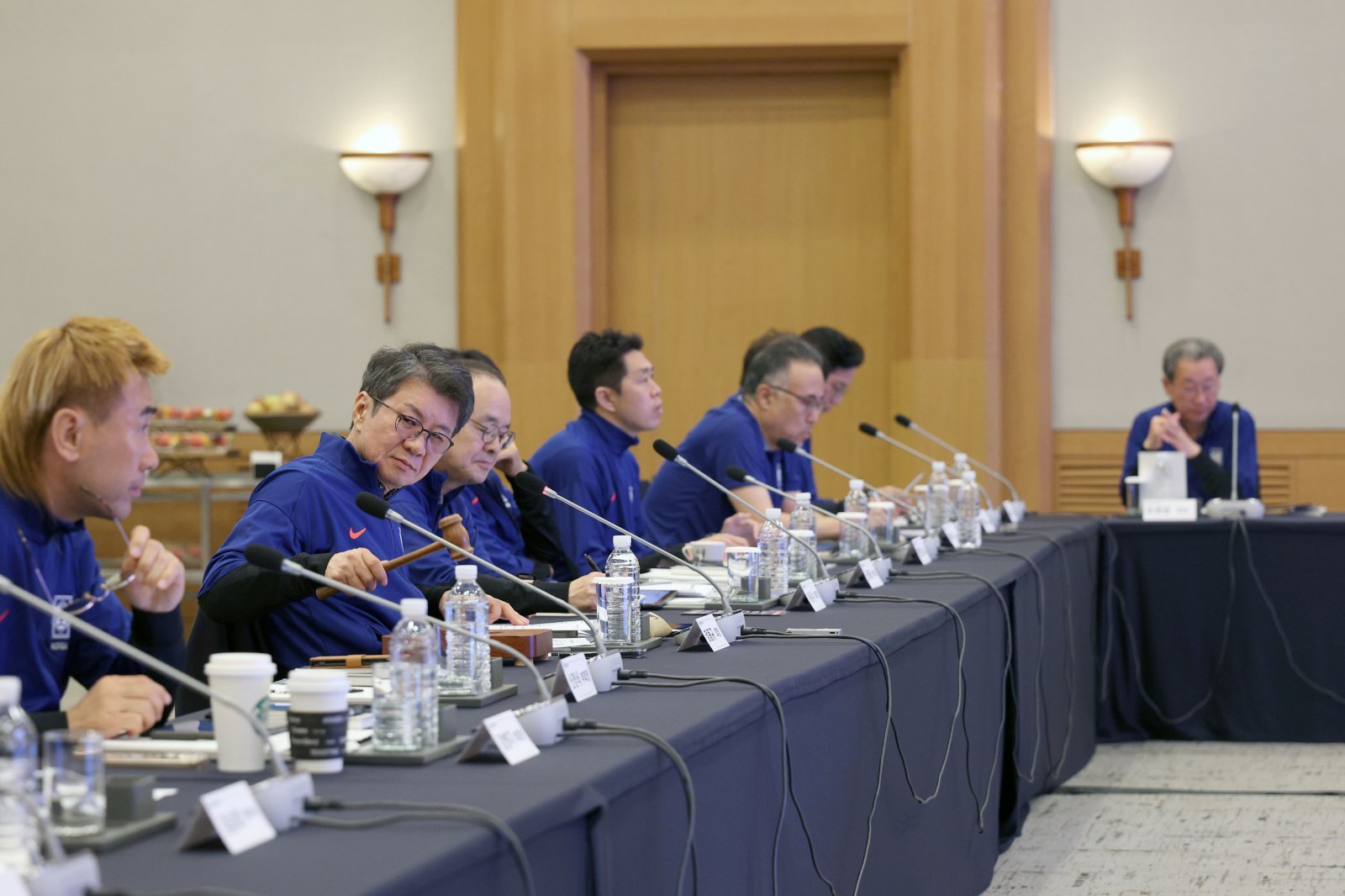 KFA는 2일 서울 신문로 축구회관에서 이사회를 열어 2026북중미월드컵 본선 진출에 성공한 대표팀 선수단에 포상금 27억 4640만 원을 지급하기로 결정했다. 사진제공｜대한축구협회