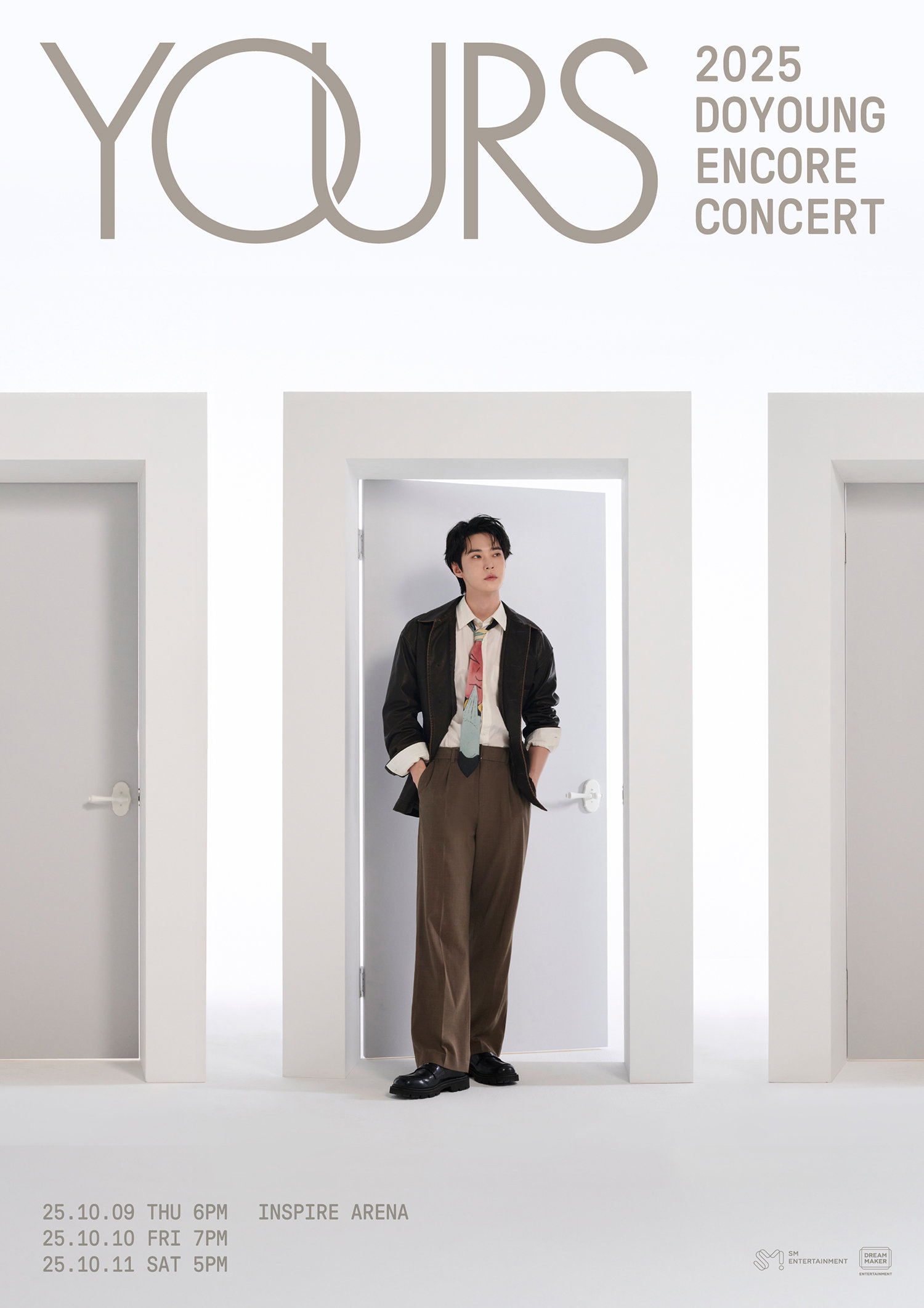 NCT 도영이 전석 매진에 힘입어 다음달 9일 인천 인스파이어 아레나에서 앙코르 콘서트를 1회 추가한다. 이로써 오는 9일부터 사흘간 총 3회 공연이 확정됐으며, 업그레이드된 무대를 예고해 또 한 번 치열한 티켓 전쟁이 예상된다. 사진제공|SM엔터테인먼트