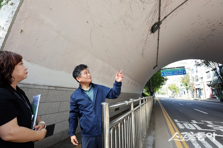 박종효 남동구청장, 주민총회 선정 마을 의제 현장을 방문했다. 사진제공｜인천 남동구청