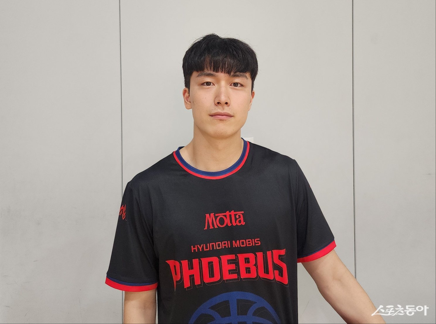 현대모비스 박무빈은 다가올 시즌 팀의 주전 가드로 많은 기대를 받고 있다. 가드 조련사 양 감독의 지도 하에 발전하고 있다. 후쿠오카(일본)｜박정현 기자