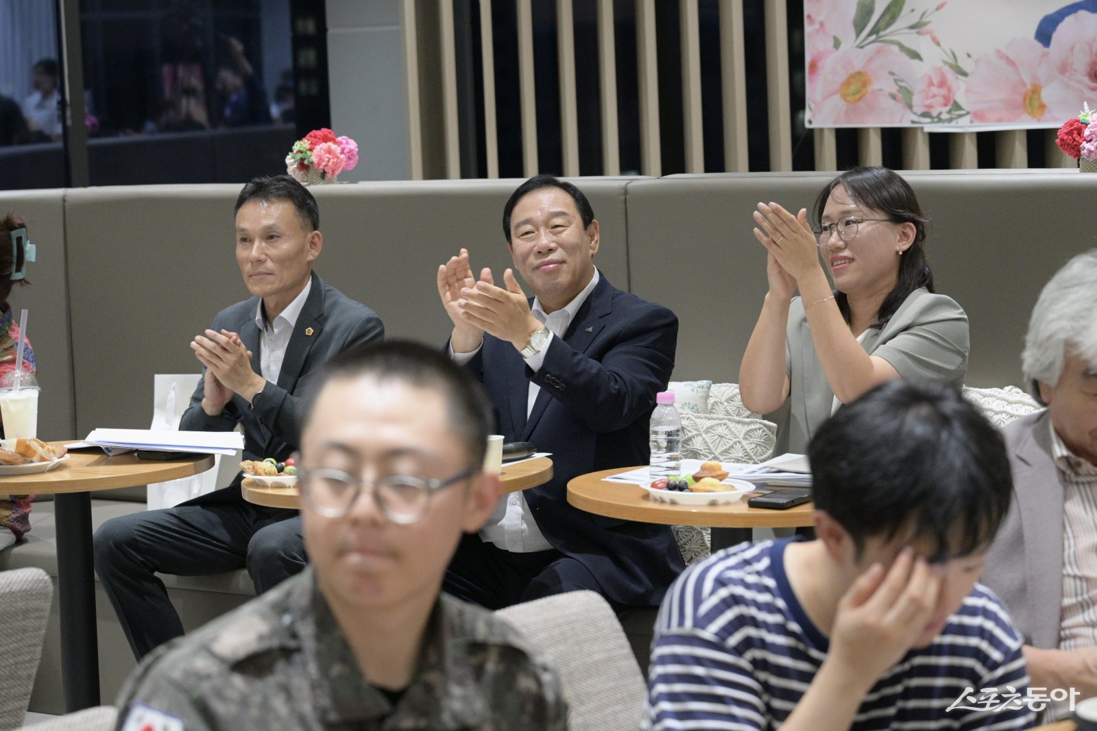 최민호 세종특별자치시장은 지난 5∼6일 해밀동을 찾아 주민들의 애로사항을 청취하고, 해결 방안을 모색하며 진솔한 소통의 시간을 가졌다. 사진제공|세종시