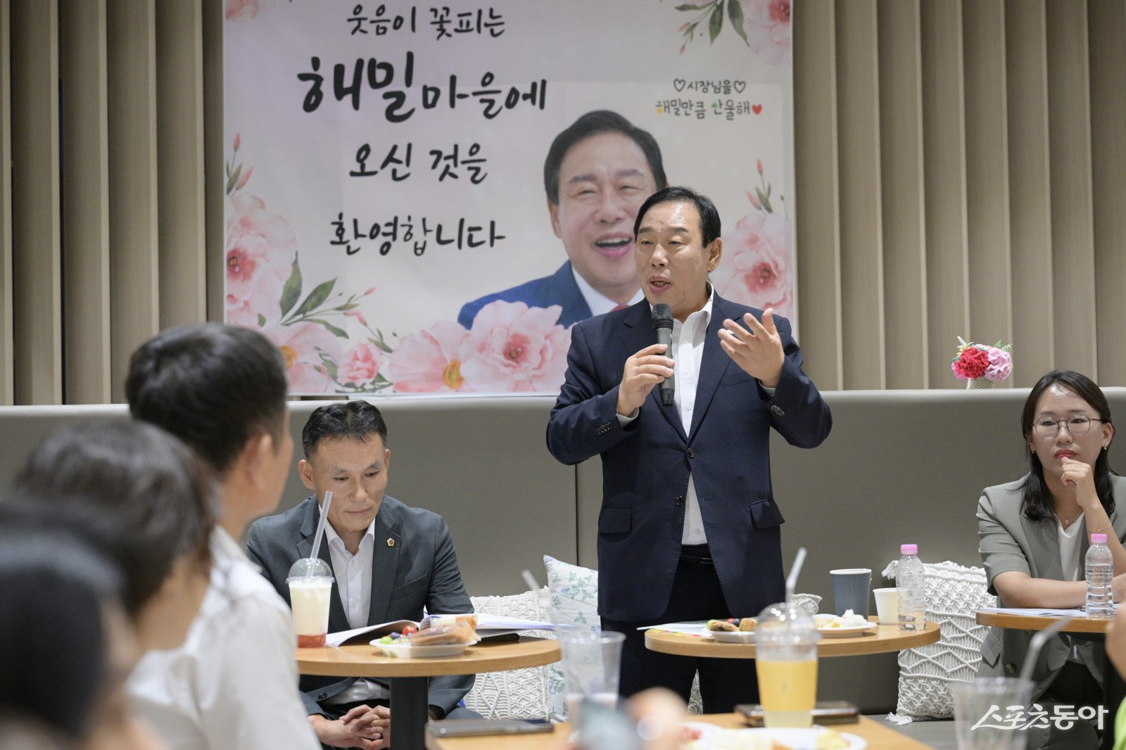 최민호 세종특별자치시장은 지난 5∼6일 해밀동을 찾아 주민들의 애로사항을 청취하고, 해결 방안을 모색하며 진솔한 소통의 시간을 가졌다. 사진제공|세종시