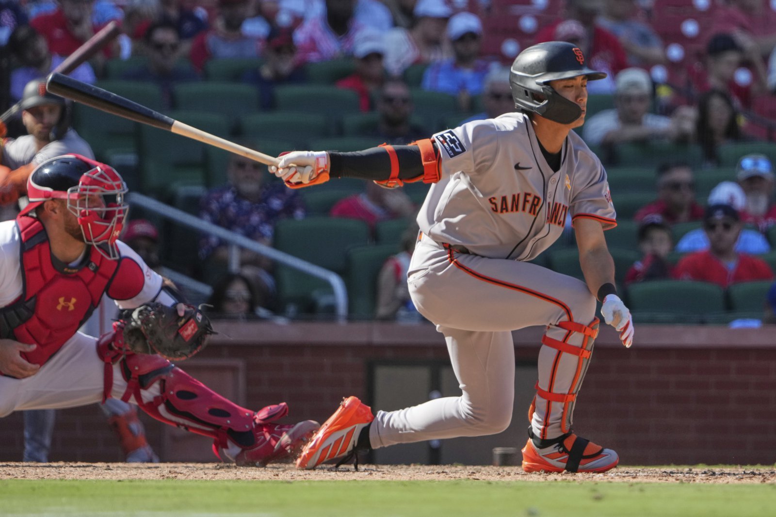 샌프란시스코 이정후가 8일(한국시간) 세인트루이스와 원정경기 8회초 헛스윙 삼진으로 물러나고 있다. 세인트루이스(미 미주리주)|AP뉴시스