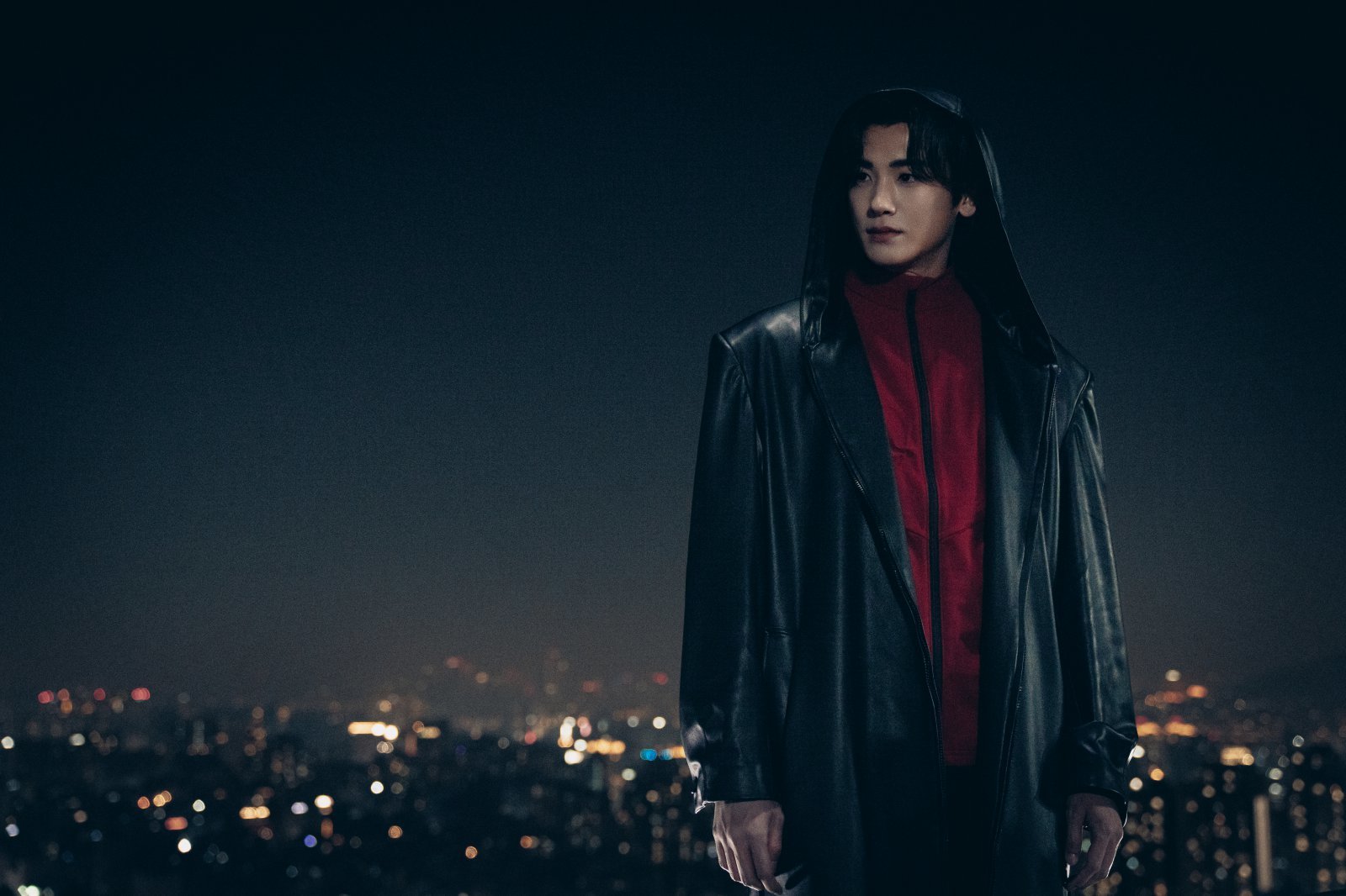 박형식이 ‘트웰브’에서 악의 세력을 대표하는 오귀를 통해 난생 처음 악역에 도전, 입체적인 연기로 시청자들을 몰입시키며 “드라마 멱살 잡고 끌고간다”는 평마저 얻고 있다. 사진제공 | 월트 디즈니 컴퍼니 코리아